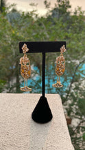 Load image into Gallery viewer, Pour It Up Earrings
